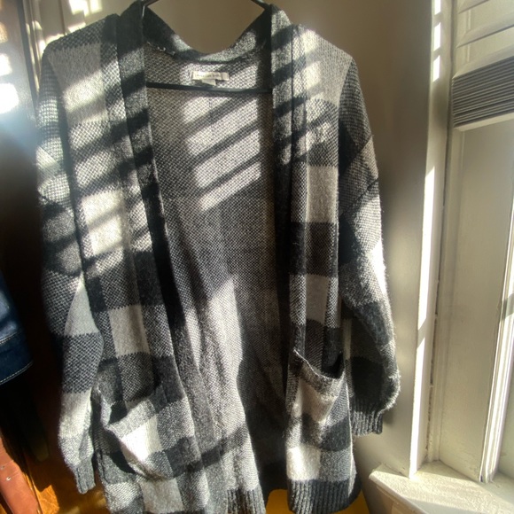 Black/grey oversized plaid wool cardigan w pockets - Picture 1 of 1